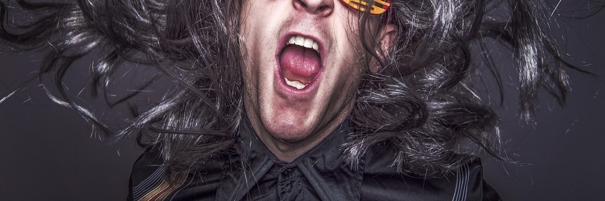 metaliczny posmak w ustach