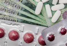 jak kupować bezpiecznie leki w internecie?