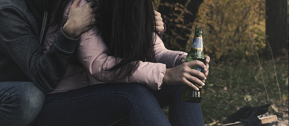 jak przebiega leczenie alkoholizmu?