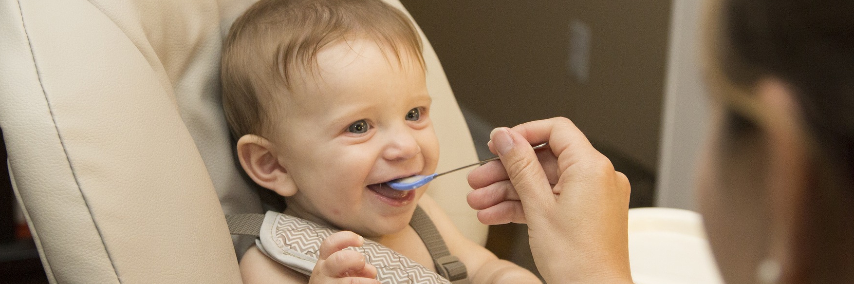 rozszerzanie diety niemowlaka