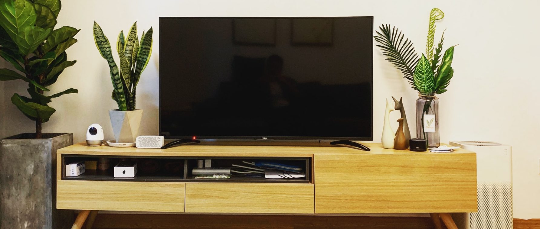 od kiedy dziecko może oglądać tv?