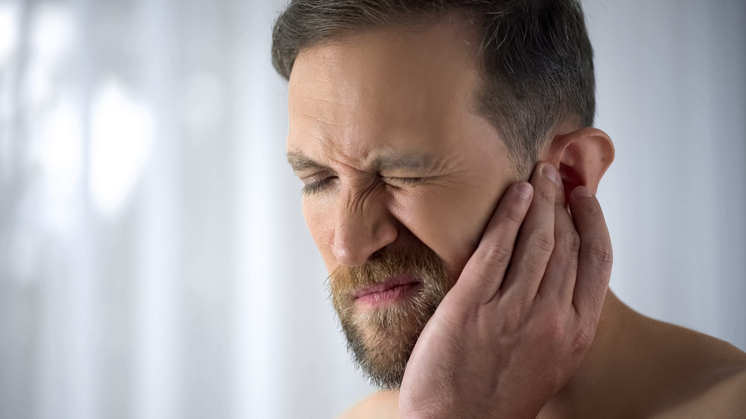 Preparaty wspomagające w leczeniu szumu w uszach